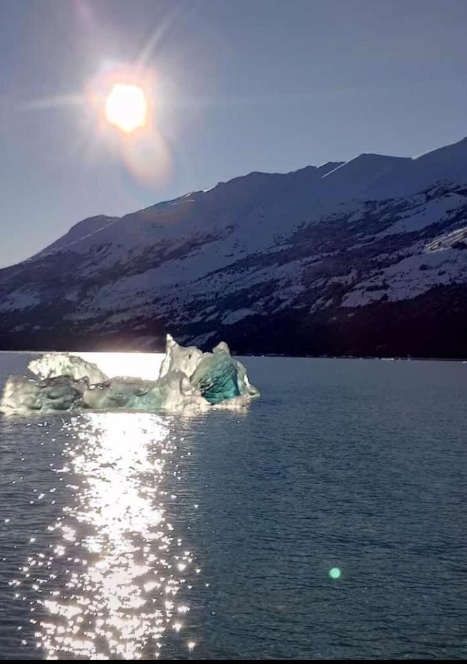 Calafate Casa En El Medio De La Ciudad Super Luminosa Apartman El Calafate Kültér fotó