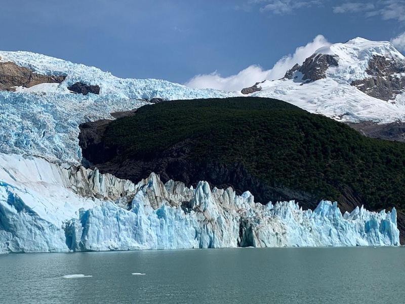 Calafate Casa En El Medio De La Ciudad Super Luminosa Apartman El Calafate Kültér fotó